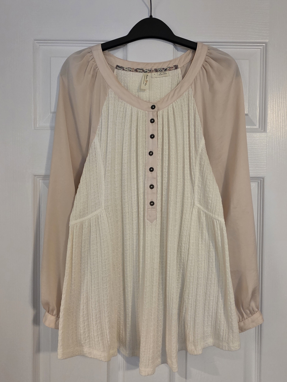 Women's Cream & Blush Long-Sleeve Henley Top